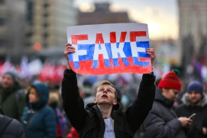 Фейк, Росія