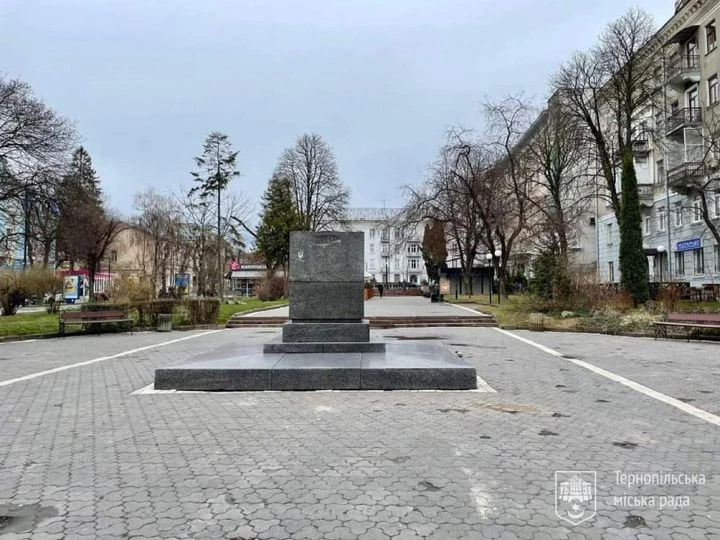 пам'ятник Пушкіну