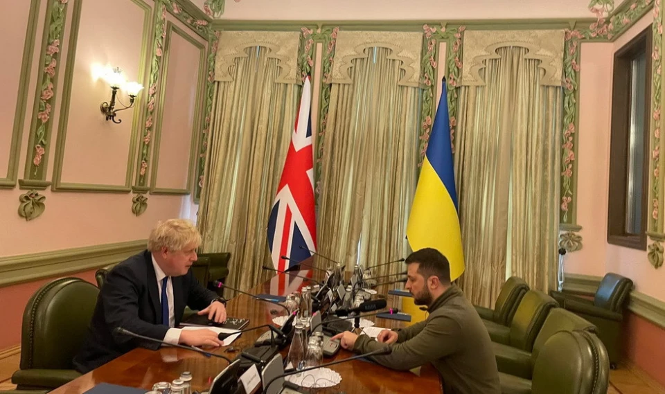 Борис Джонсон і Володимир Зеленський