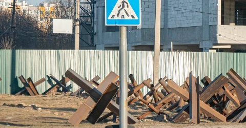 комендантська година