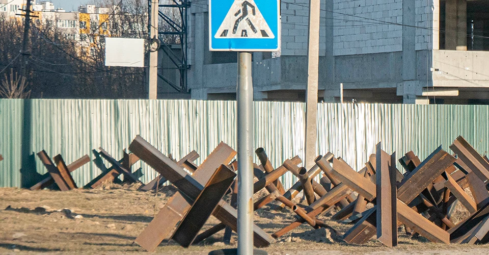 комендантська година