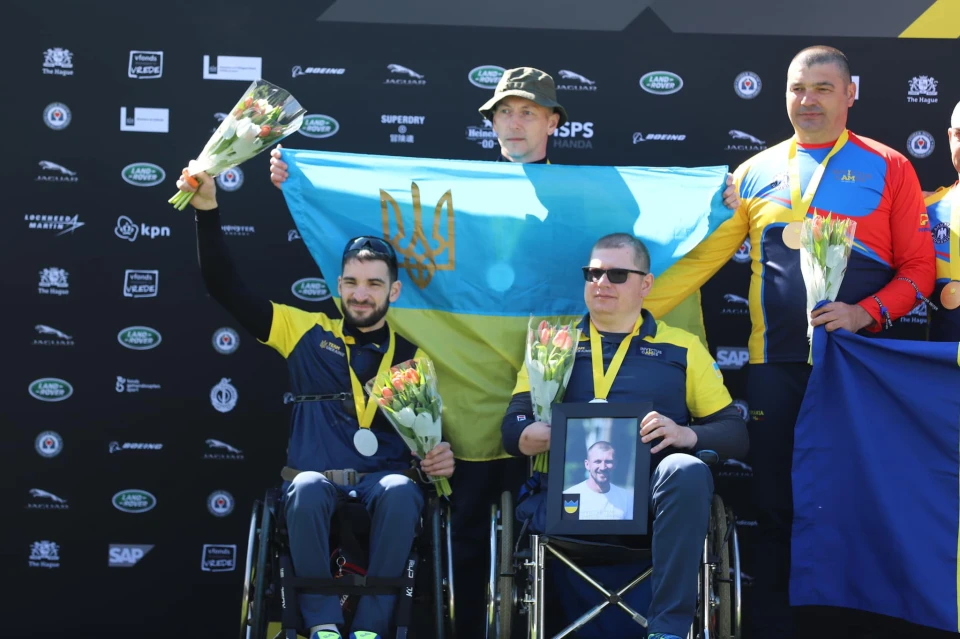 Збірна України, Ігри нескорених