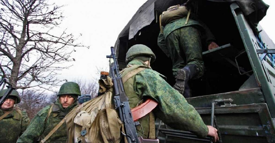Russia approves law on year-round conscription