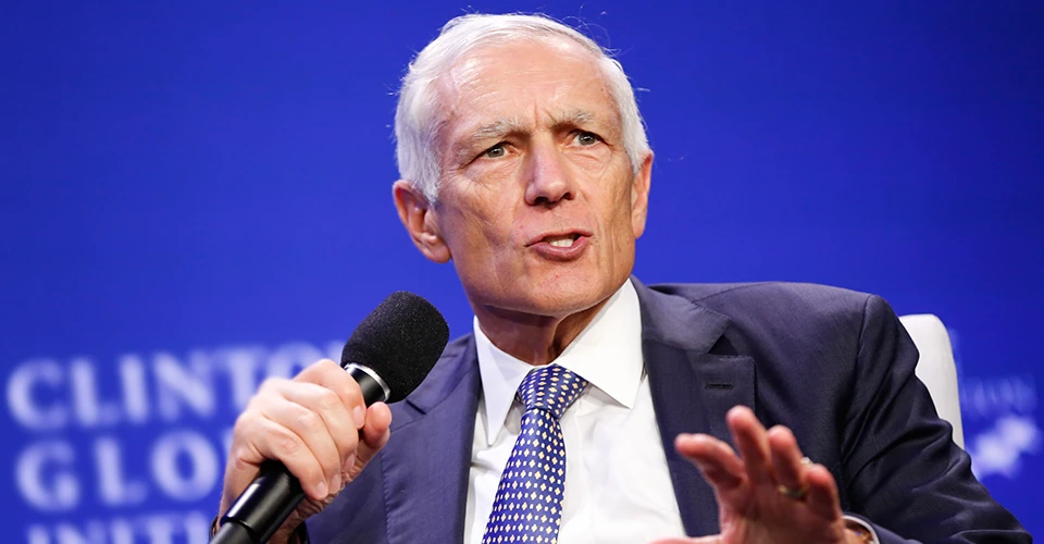 Веслі Кларк