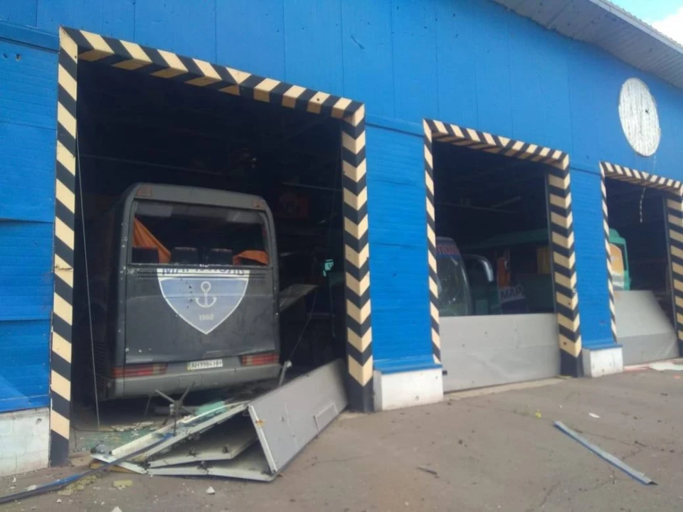 Окупанти використають для пропаганди клубні автобуси української футбольної команди