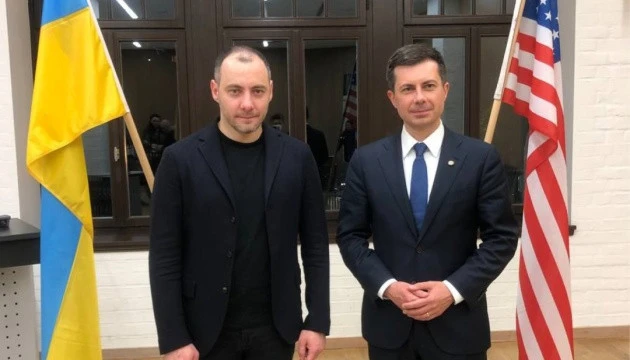 Меморандум про співпрацю Мінінфраструктури зі США