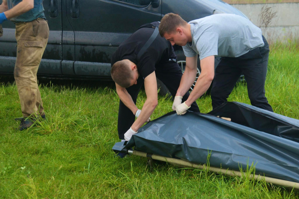 Поблизу Бучі виявили нові тіла вбитих окупантами місцевих жителів