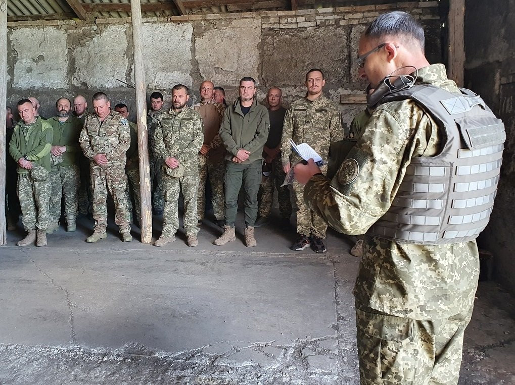 Служба Божа на передовій