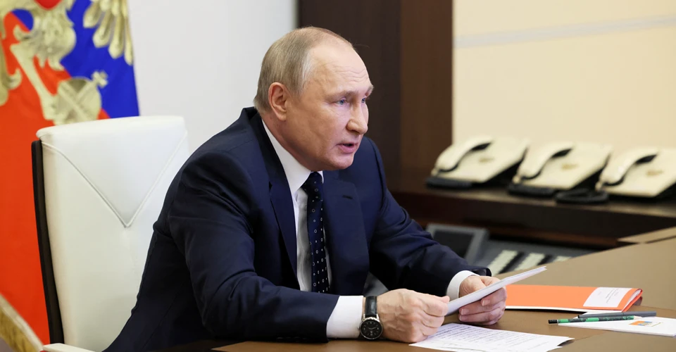 Путін
