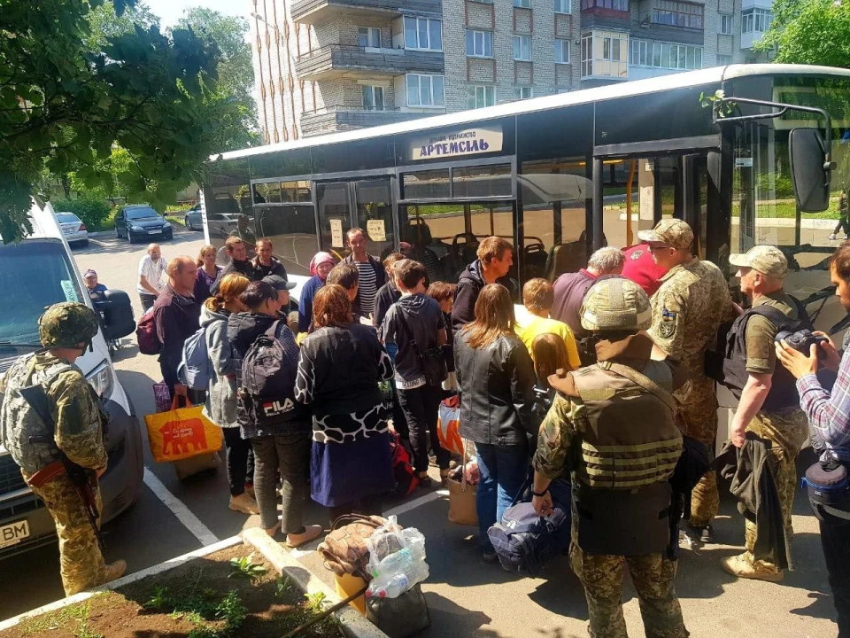 евакуація мешканців Артемсіль