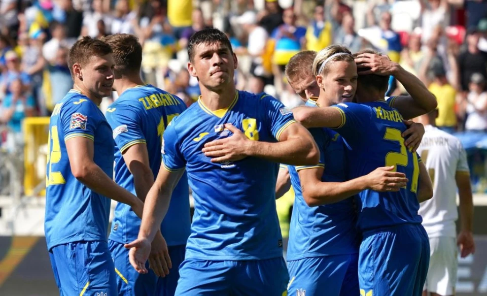 Руслан Малиновський (в центрі), Україна - Вірменія, Лаг націй