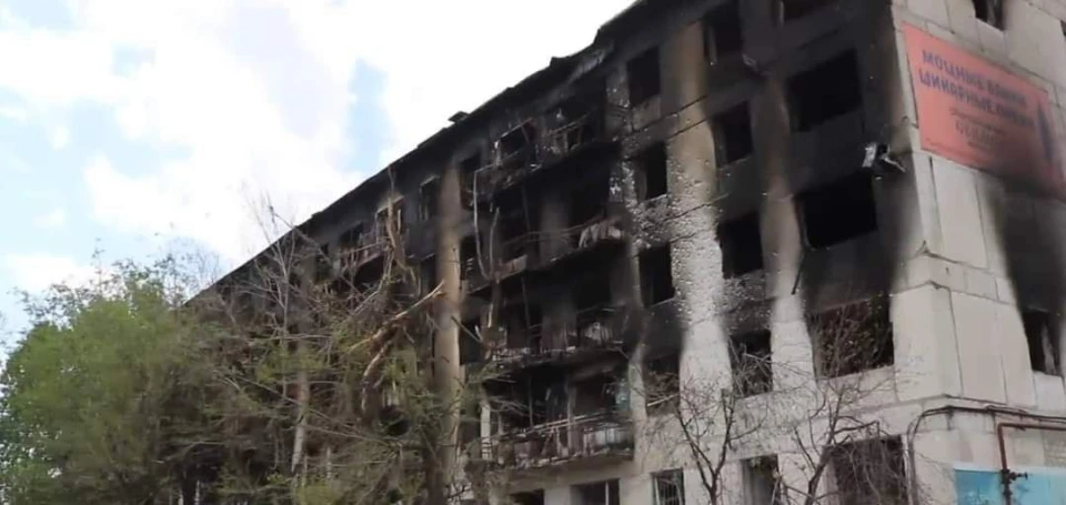 Обстріляний будинок на Луганщині