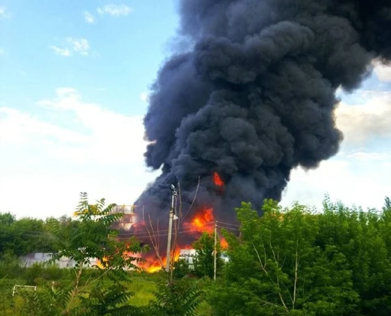 Пожежа на хімзаводі у Пологах