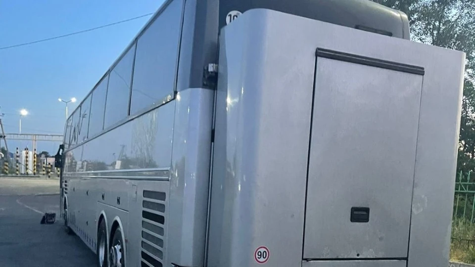 автобус з контрабандою