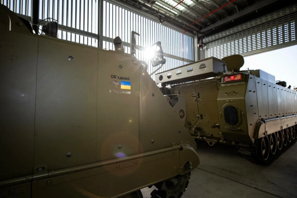 На фото БТР M113 AS4