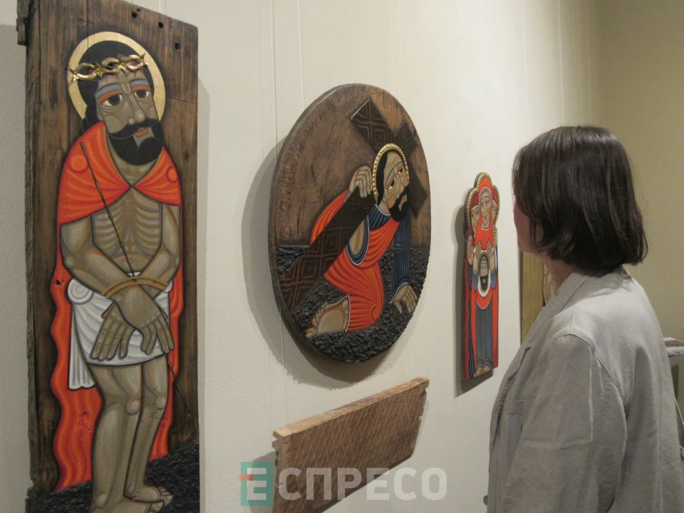 Виставка "Земля" Романа Зілінка