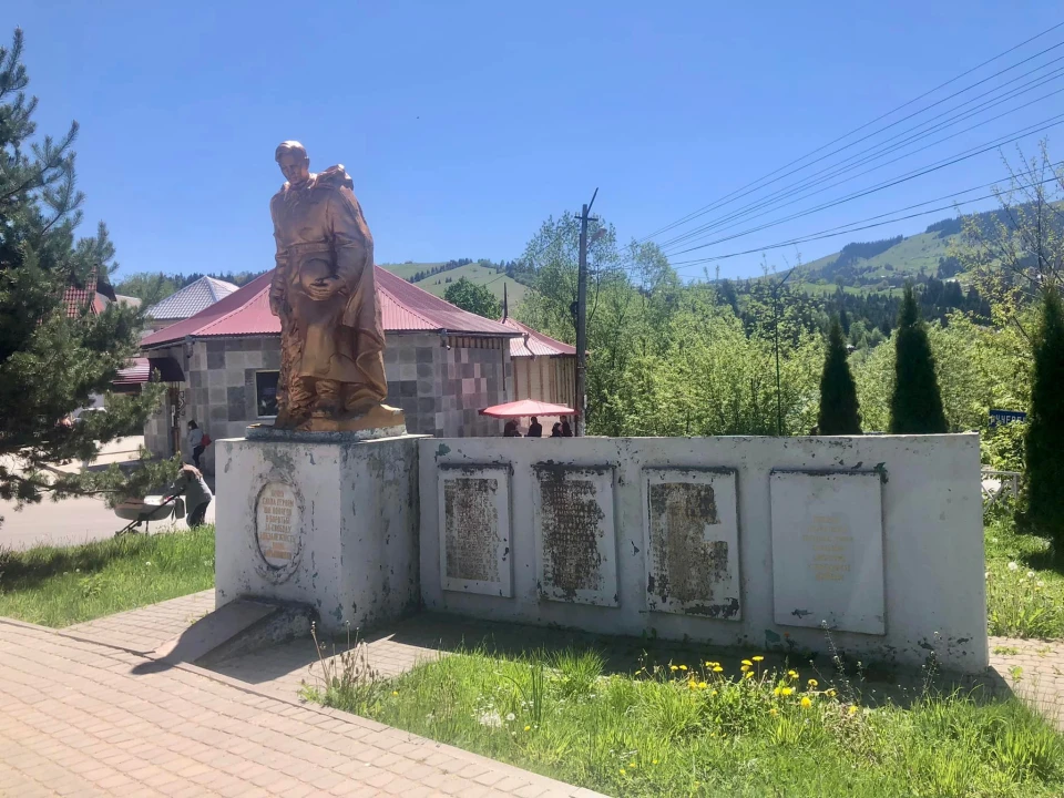 радянський пам'ятник