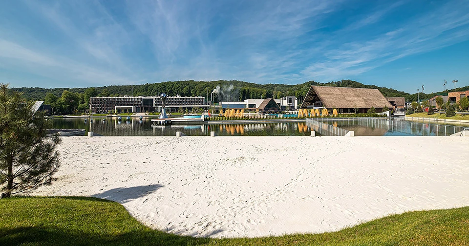 Emily resort