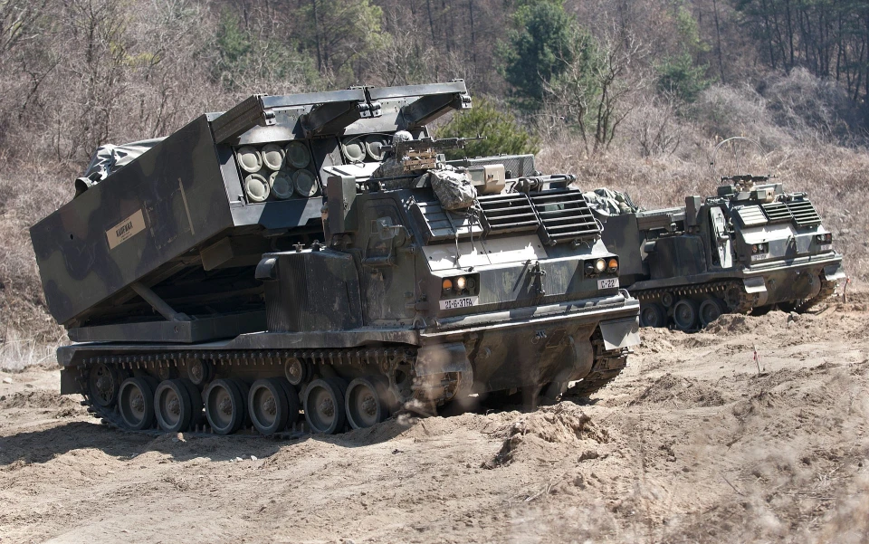 MLRS M270