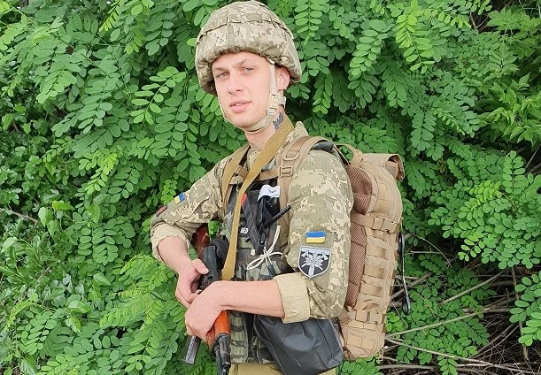 Бойовий медик Сергій