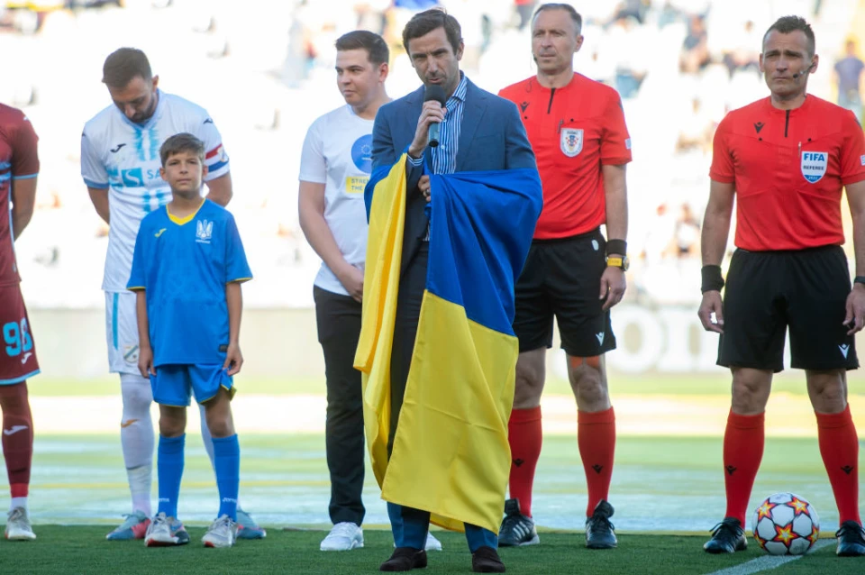 Даріо Срна