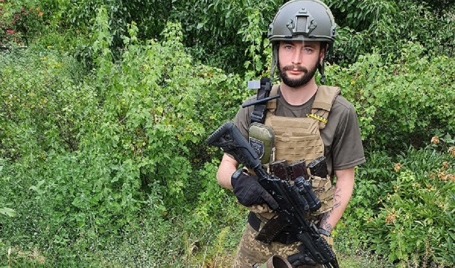 Артем, мінометник, головний сержант