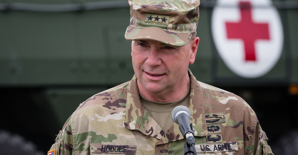 Ukraine’s mobilization age too high, army needs women — U.S. General Hodges