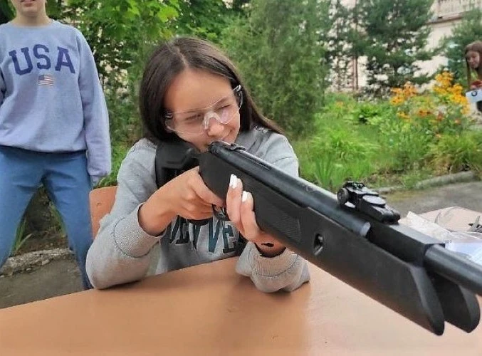 Військовій навчання