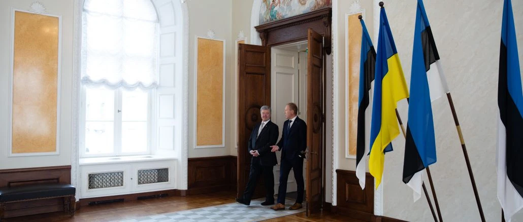 Порошенко в Естонії