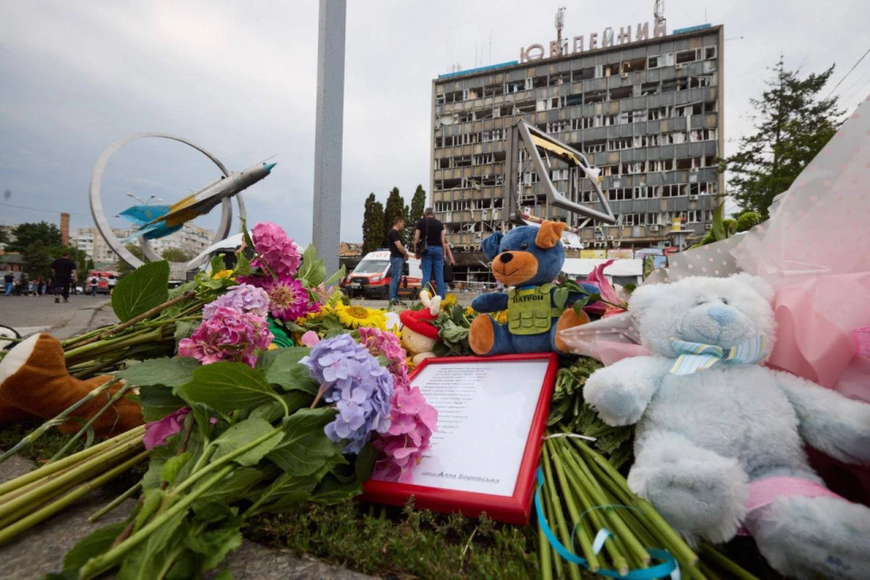 На фото місце російського обстрілу у Вінниці