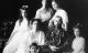 Микола II з сім'єю