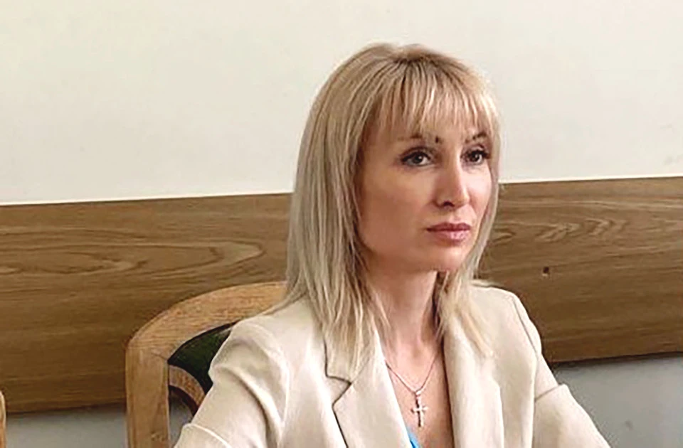 Оксана Єзерська