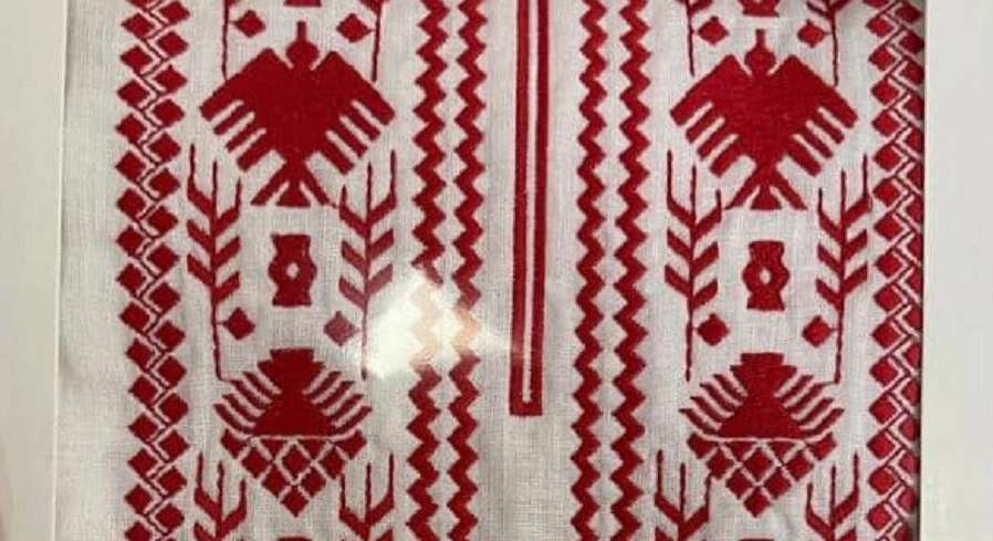 вишиванка байрактар
