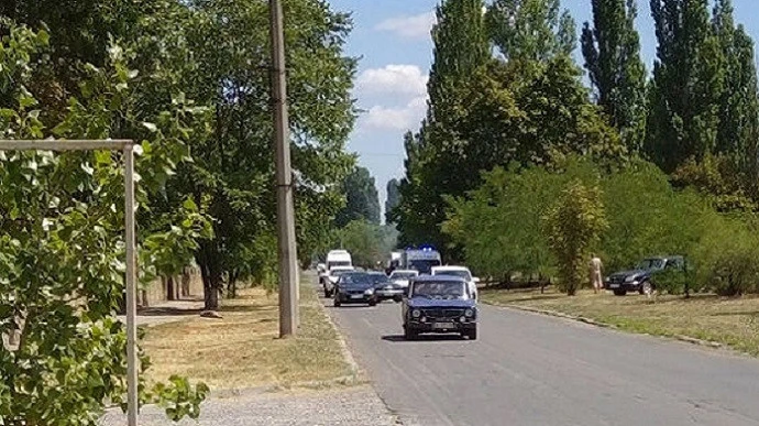 Рух опору у Херсоні підірвав авто з поліцейськими-зрадниками