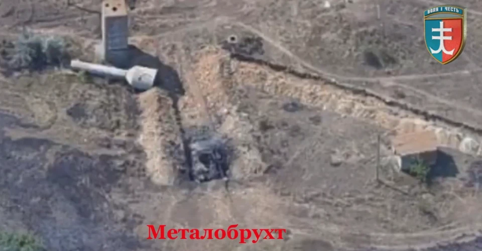 Українські бійці знищили замаскований ворожий танк з ракетного комплексу "Стугна-П"