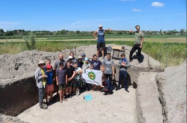 розкопки на Рівненщині