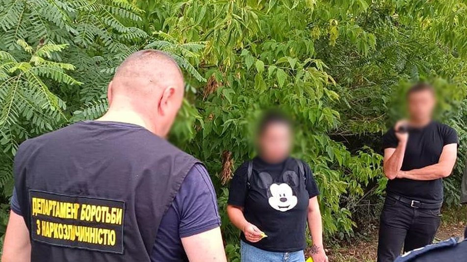 наркоторговиця на франківщині