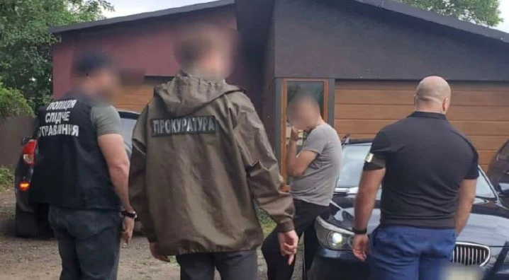 У Чернівцях судитимуть буковинця, який заробив на гумдопомозі для ЗСУ близько півмільйона гривень