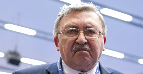 Михайло Ульянов