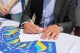 посли ЄС підписали листівки для українських військових