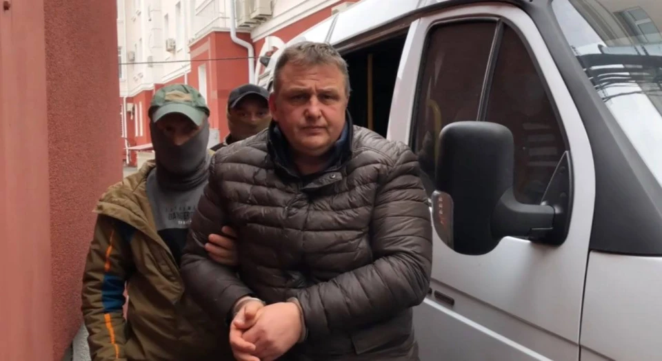 За ґратами у Криму загарбники тримають 14 журналістів