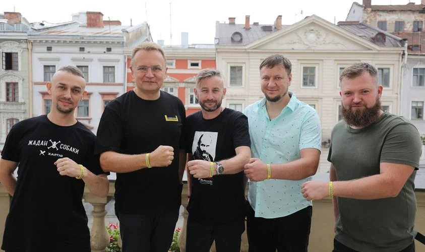Жадан і собаки