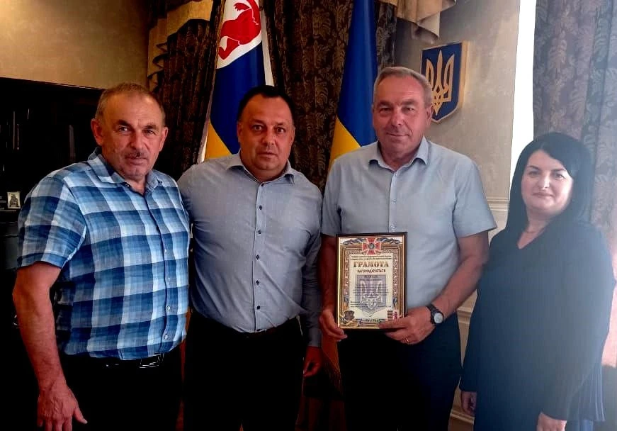 Ярослав Шукаль з колегами