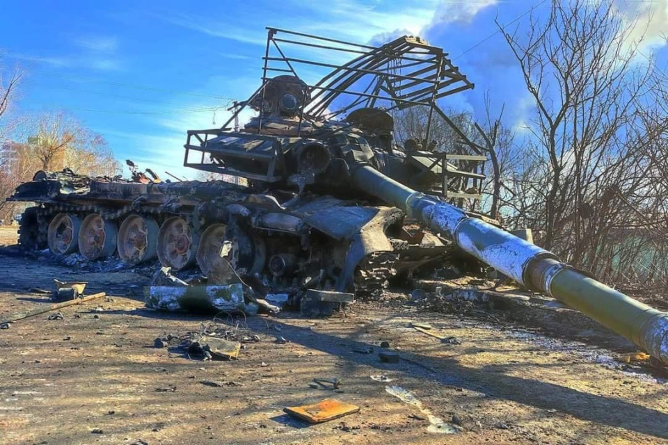 Знищений російський танк
