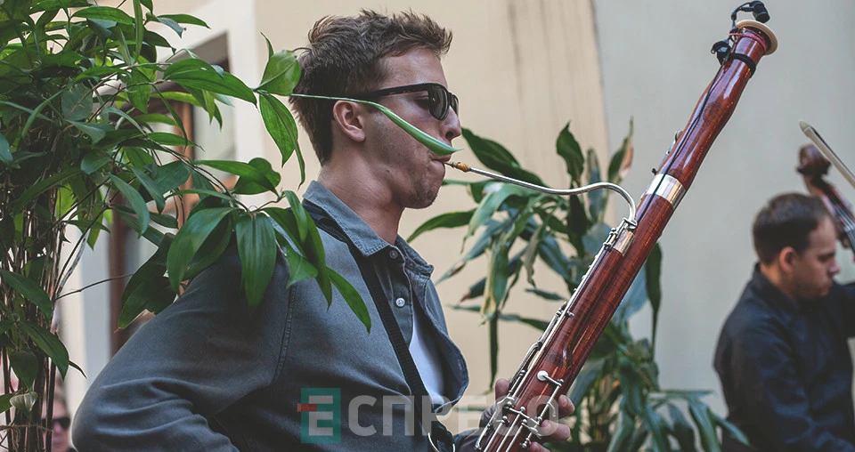 закапелок Марека Іващишина, відкриття до уродин