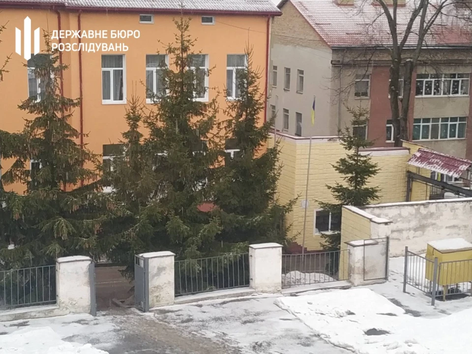 Гуртожиток Нацгвардії в Золочеві