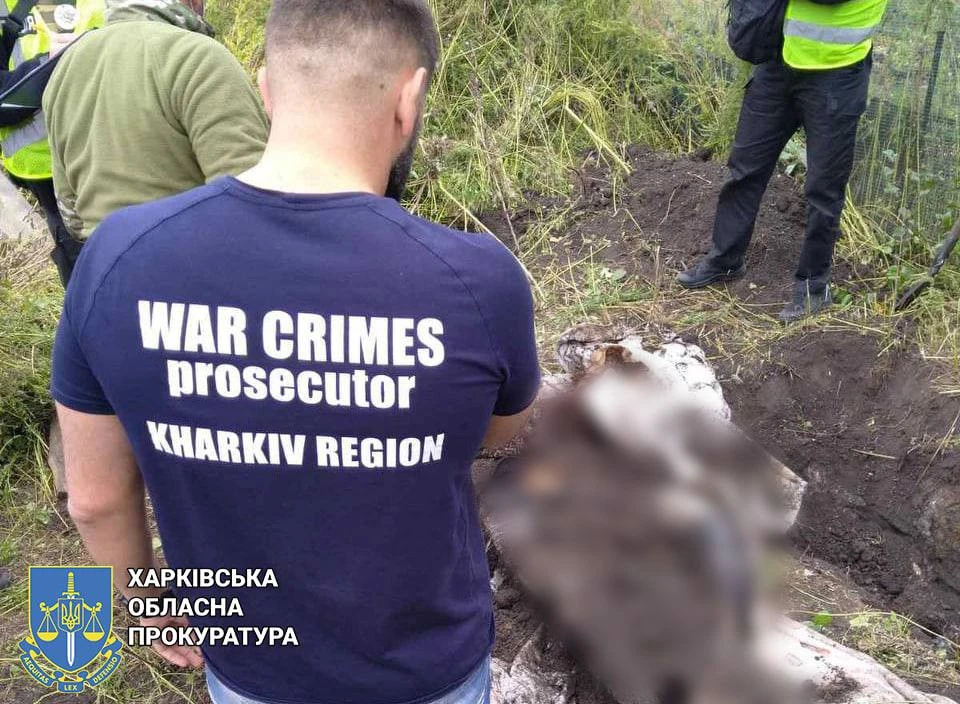 У звільненому селі на Харківщині виявили 4 тіла мирних мешканців зі слідами катувань