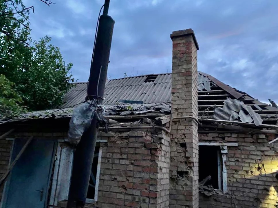 Наслідки російського обстрілу Нікопольського району