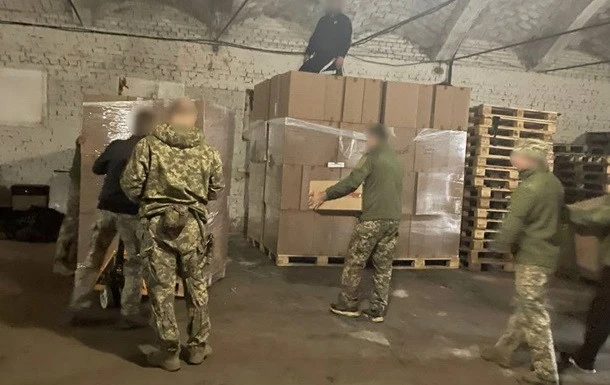 До українських військових поїде понад 2 млн пачок цигарок