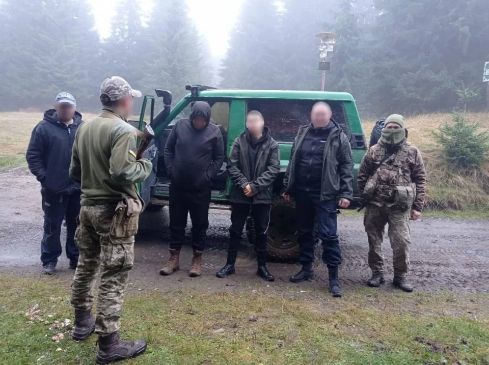 Закарпатські прикордонники затримали чергових ухилянтів